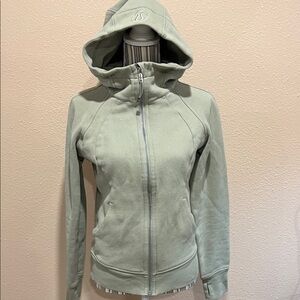 Green Scuba Hoodie by Lululemon. Size 6. Great condition